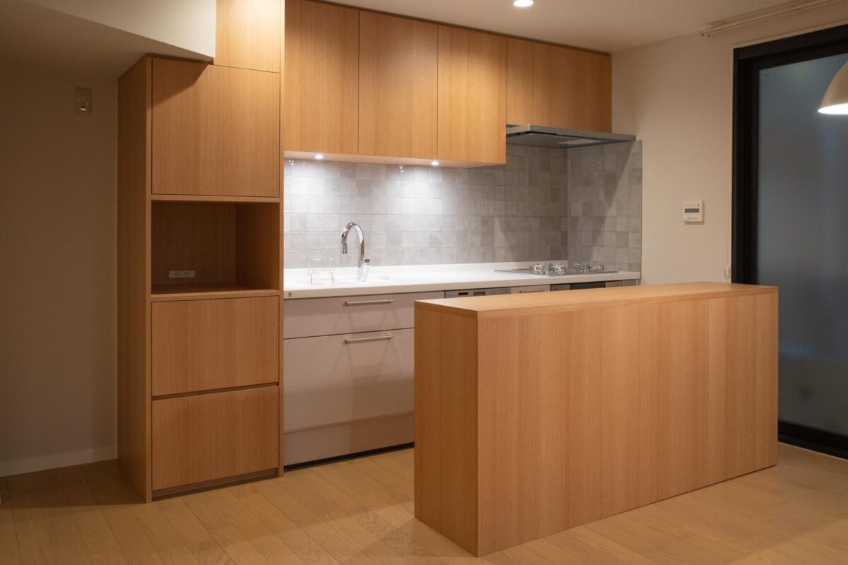 システムキッチンをいかした家具