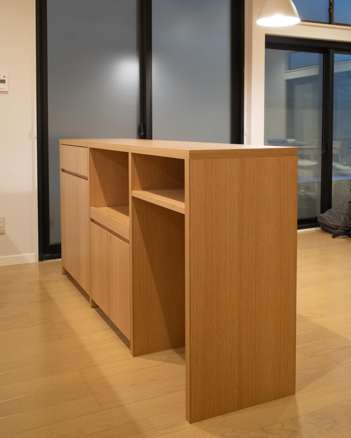 システムキッチンをいかした家具